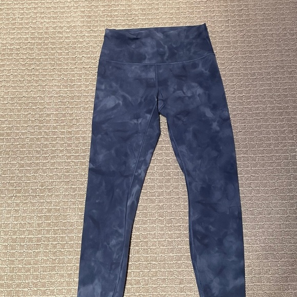 ❌SOLD ❌Lululemon wunder train - Picture 2 of 4